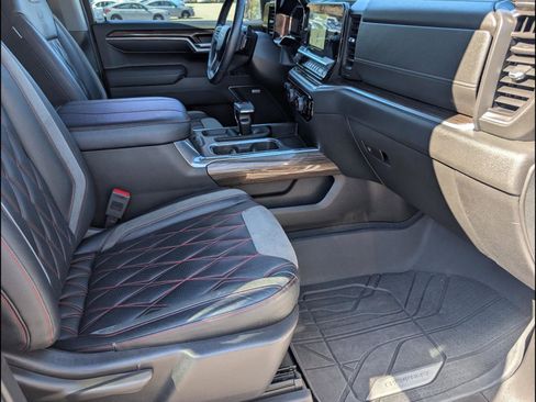 Used 2023 Chevrolet Silverado 1500 RST w/ Convenience Package II image 17