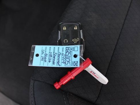 Used 2019 Chevrolet Silverado 1500 LT w/ All-Star Edition image 19