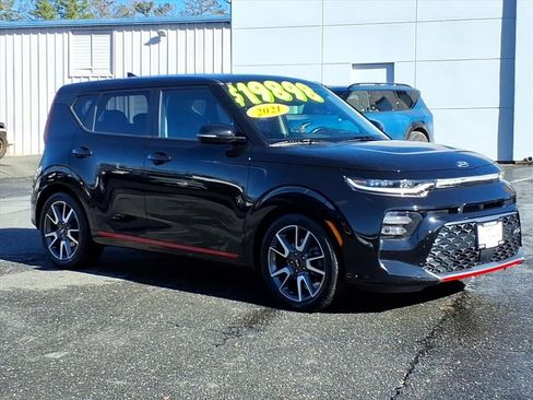 Used 2021 Kia Soul Turbo image 2