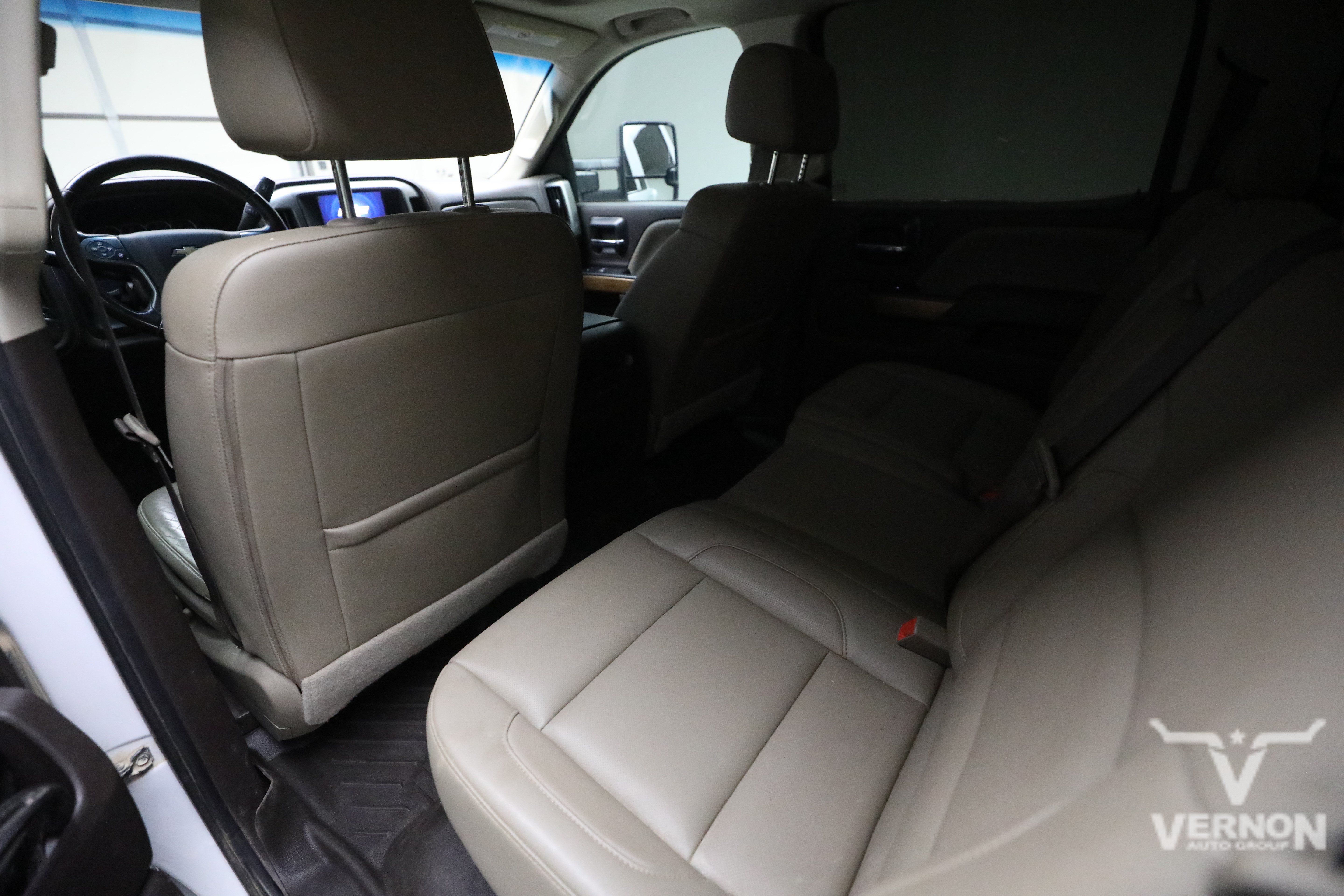 Used 2019 Chevrolet Silverado 3500 LTZ w/ Duramax Plus Package AWD/4WD image 9