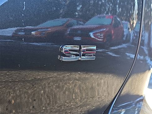 New 2026 Mitsubishi Outlander SE image 22