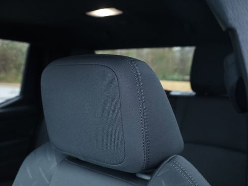 Used 2025 Toyota Tacoma SR5 image 29