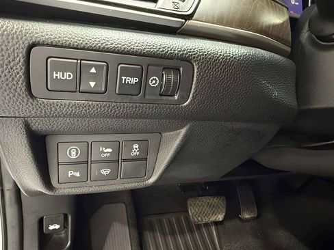 Used 2020 Honda Accord Touring image 35