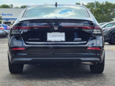 Used 2024 Honda Accord Sport image 28