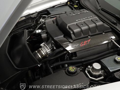 Used 2015 Chevrolet Corvette Stingray Coupe w/ 2LT Preferred Equipment Group image 3