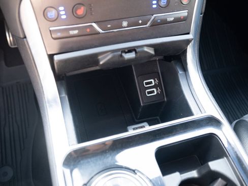 Used 2020 Ford Edge ST w/ Equipment Group 401A AWD/4WD image 5