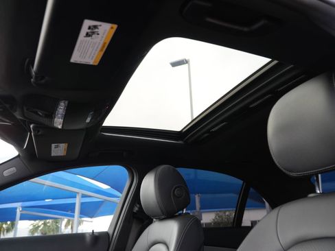 Used 2021 Mercedes-Benz C 300 Sedan image 18