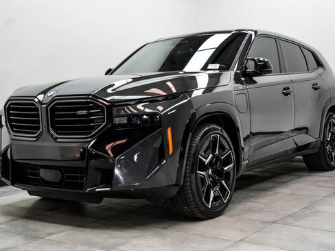 Used 2023 BMW XM image 7