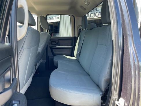 Used 2018 RAM 1500 Express AWD/4WD image 12