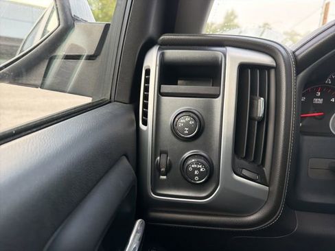 Used 2015 GMC Sierra 1500 SLE w/ SLE Value Package AWD/4WD image 11