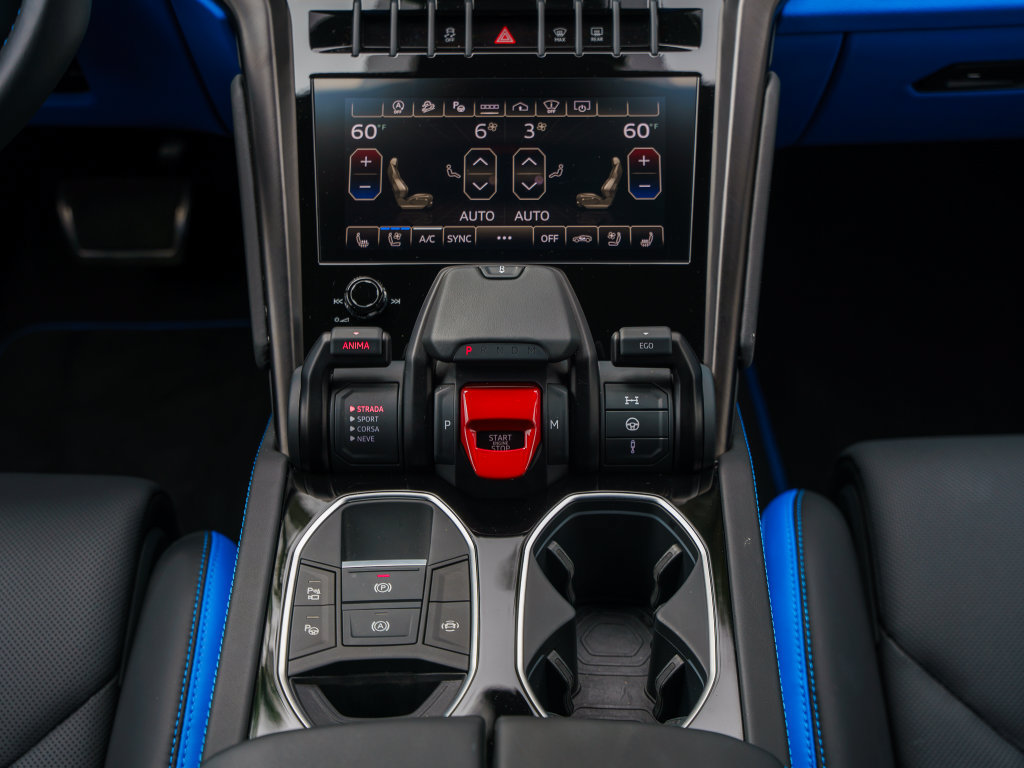 Used 2024 Lamborghini Urus S AWD/4WD image 21