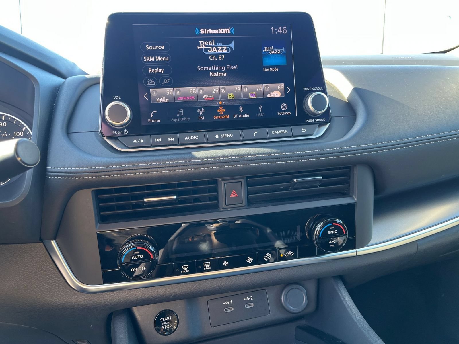 Used 2025 Nissan Rogue SV AWD/4WD image 19