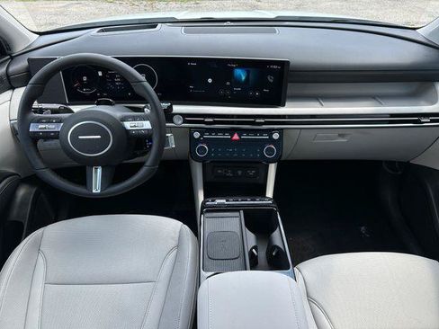 New 2026 Hyundai Tucson Limited AWD/4WD image 17