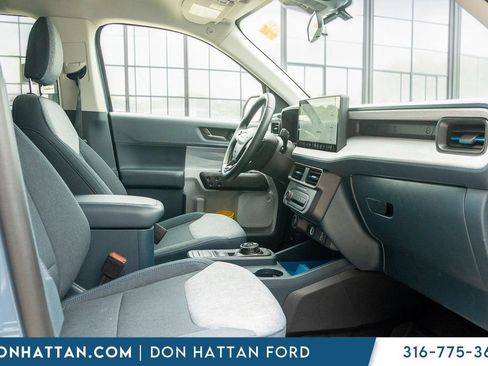 Certified 2025 Ford Maverick XLT w/ XLT Luxury Package AWD/4WD image 24