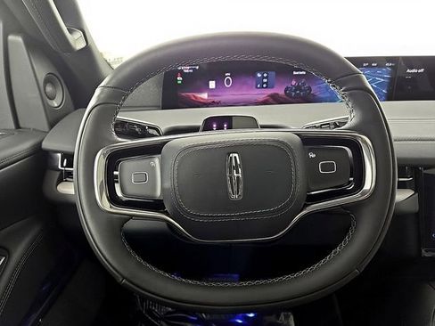 New 2025 Lincoln Navigator Reserve w/ Jet Appearance Package image 19