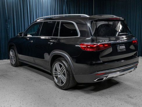New 2026 Mercedes-Benz GLS 450 4MATIC image 10