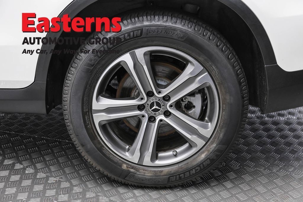 Used 2019 Mercedes-Benz GLC 300 4MATIC image 8
