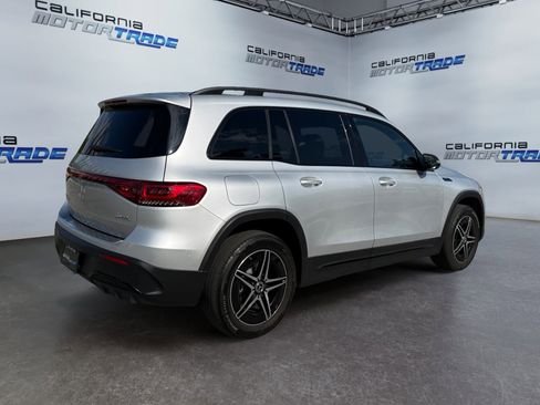 Used 2023 Mercedes-Benz EQB 300 4MATIC image 5