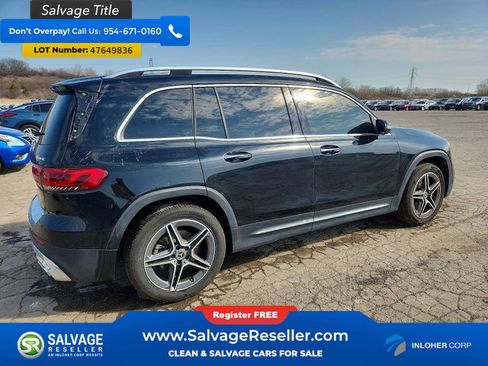 Used 2021 Mercedes-Benz GLB 250 4MATIC w/ AMG Line image 4