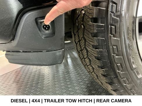 Used 2024 Chevrolet Silverado 2500 Custom w/ Custom Value Package image 35