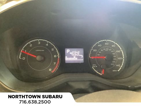 Used 2019 Subaru Crosstrek 2.0i Premium image 10