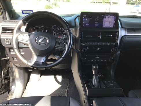 Used 2022 Lexus GX 460 w/ Black Line Special Edition AWD/4WD image 13