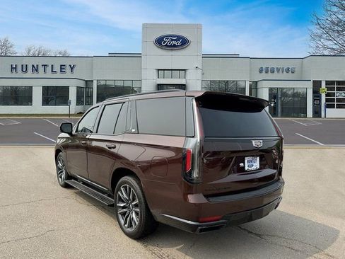 Used 2022 Cadillac Escalade Sport w/ Touring Package image 6