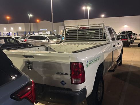 Used 2014 RAM 2500 Tradesman image 3