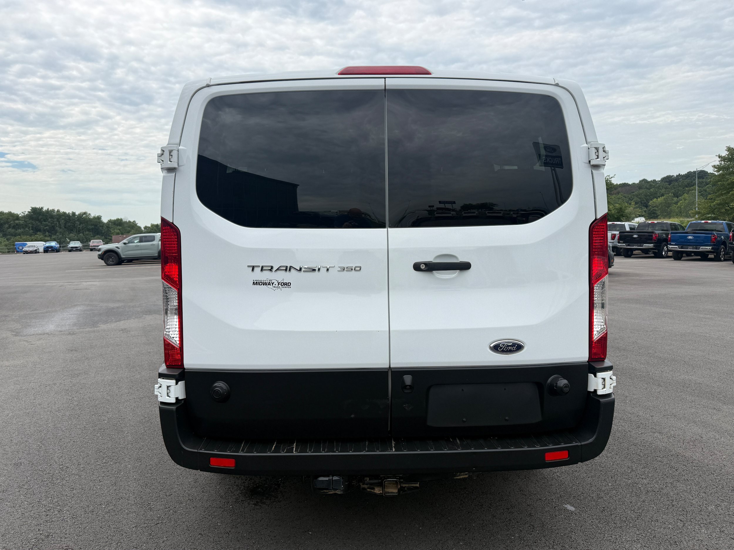 Used 2024 Ford Transit 350 XL RWD image 7