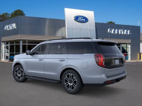 New 2026 Ford Expedition Active AWD/4WD image 4