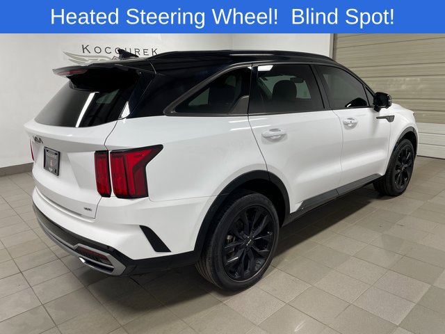 Used 2023 Kia Sorento SX AWD/4WD image 6