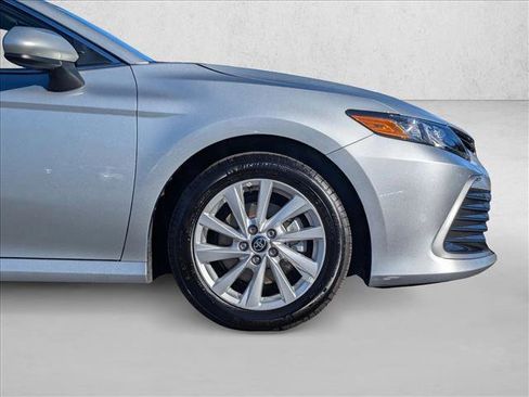 Used 2024 Toyota Camry LE image 21