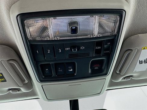 Used 2013 Toyota 4Runner Limited image 19