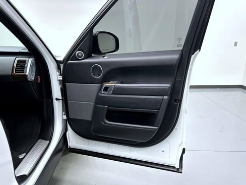 Used 2019 Land Rover Range Rover Sport HSE AWD/4WD image 16