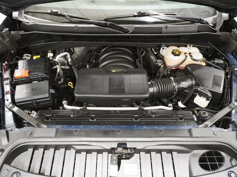 Used 2022 Chevrolet Silverado 1500 High Country w/ Technology Package image 10