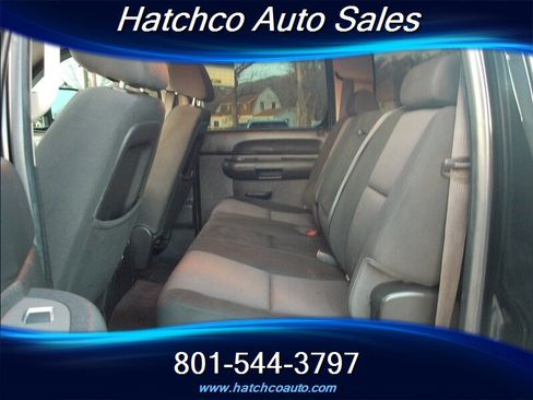 Used 2014 GMC Sierra 3500 SLE w/ SLE Preferred Package image 17