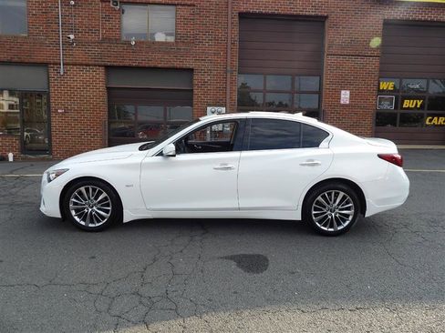 Used 2018 INFINITI Q50 Luxe w/ Cargo Package (L95) image 4