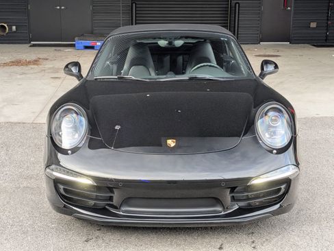 Used 2013 Porsche 911 Carrera 4S image 6