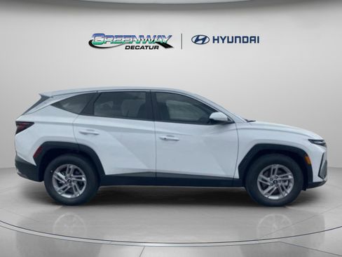 New 2026 Hyundai Tucson SE FWD image 7