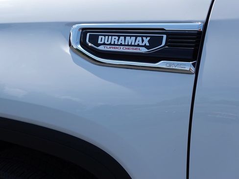 Used 2024 GMC Sierra 1500 Denali w/ Denali Reserve Package AWD/4WD image 16