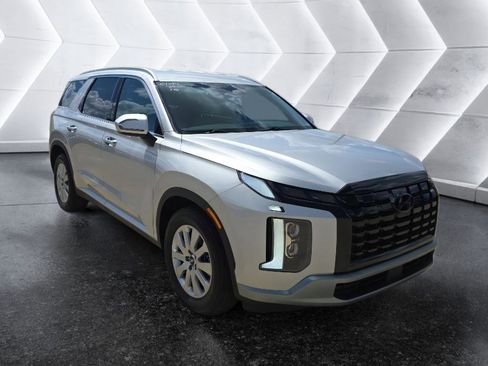 Used 2025 Hyundai Palisade SEL image 3