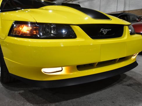 Used 2003 Ford Mustang Mach 1 image 4
