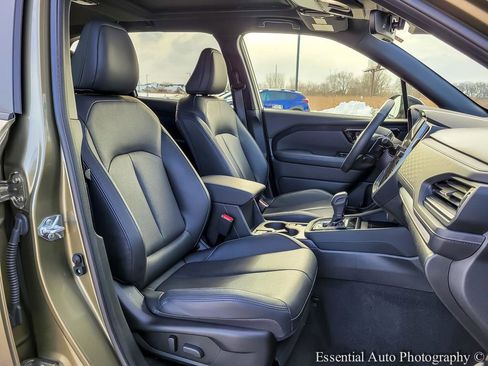 Used 2025 Subaru Forester Limited w/ Popular Package #2 image 34