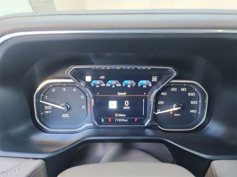 Used 2021 GMC Yukon Denali w/ Denali Ultimate Package image 11