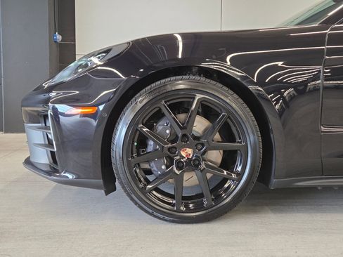 New 2026 Porsche Panamera image 9