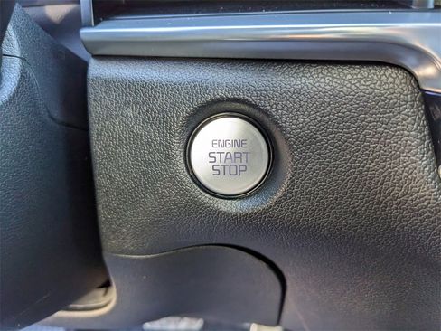 Certified 2025 Kia Sorento SX Prestige image 31