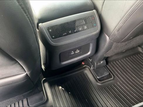 Used 2025 Nissan Pathfinder Rock Creek AWD/4WD image 10