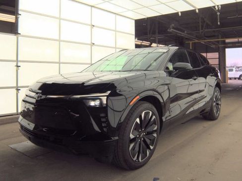 Used 2025 Chevrolet Blazer EV RS image 1