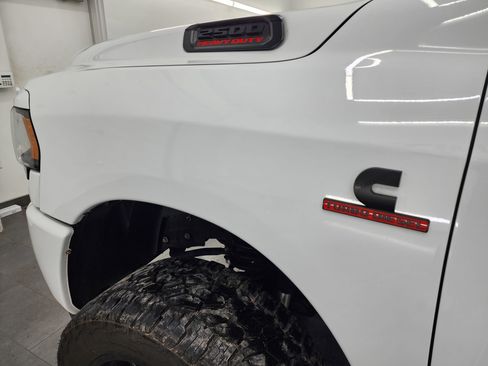 Used 2023 RAM 2500 Big Horn w/ Night Edition image 31