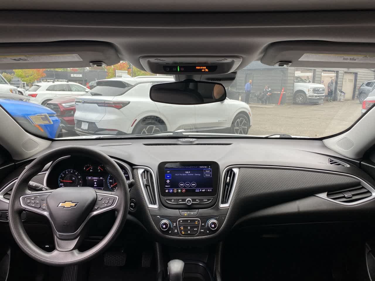 Used 2023 Chevrolet Malibu LT FWD image 12
